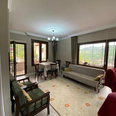 Vinland Atalar Villa