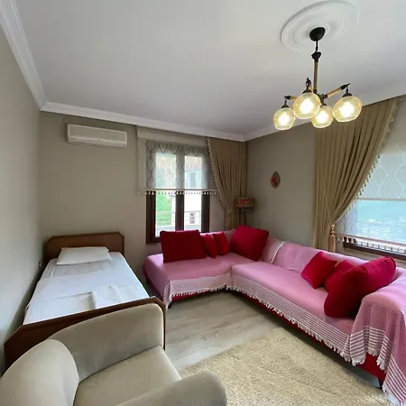 Vinland Atalar * טראבזון