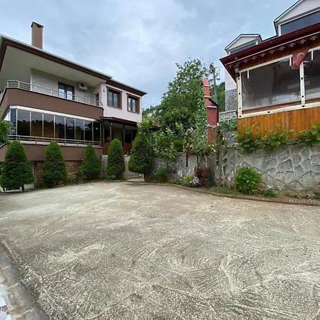 Vinland Atalar Villa *